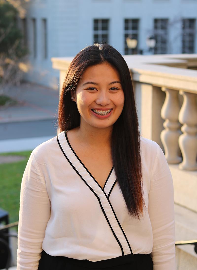 headshot of Rozette De Castro